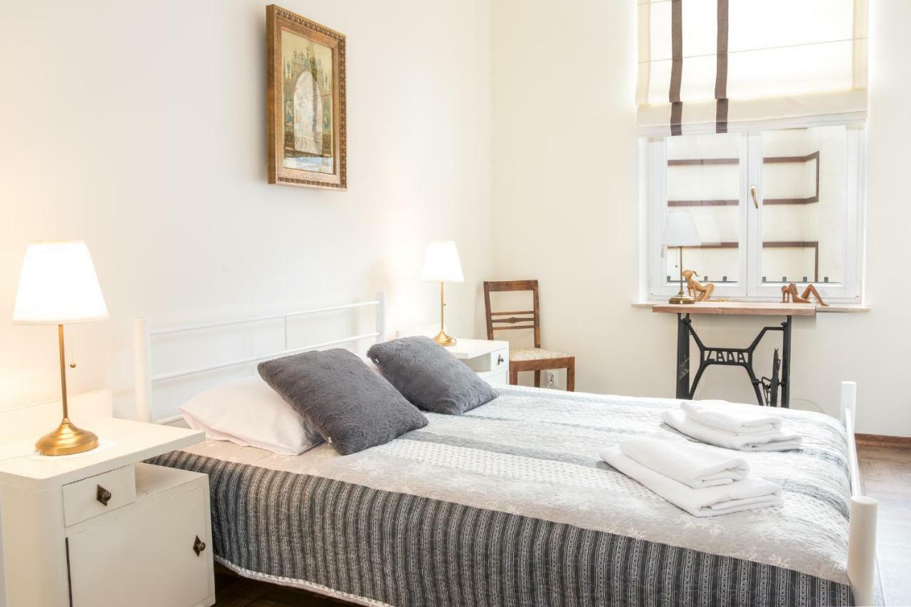 Cheerful Air Conditioned Apartment With Mezzanine And Parking - Old Town Краков Экстерьер фото